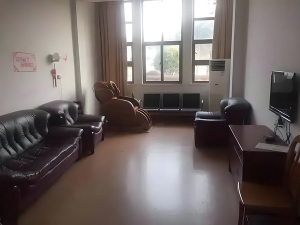 在深圳最快多久能落户口_董璇谈2任丈夫：从没想过会和高云翔离婚，张维伊敢娶我很勇敢 判断的视多公司一家角虽首先